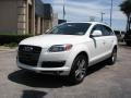 Calla White - Q7 4.2 Premium quattro Photo No. 3