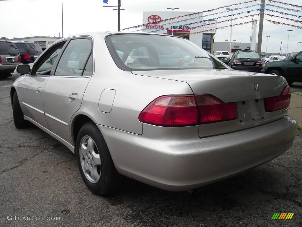1998 Accord EX V6 Sedan - Regent Silver Pearl / Ivory photo #3
