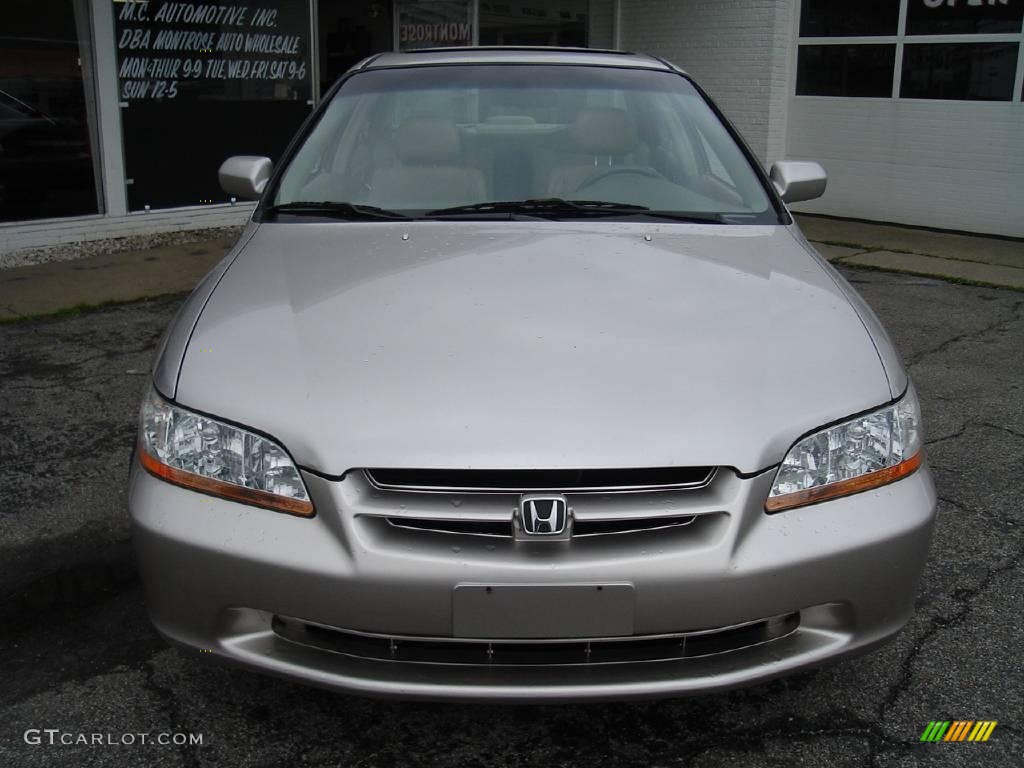 1998 Accord EX V6 Sedan - Regent Silver Pearl / Ivory photo #8