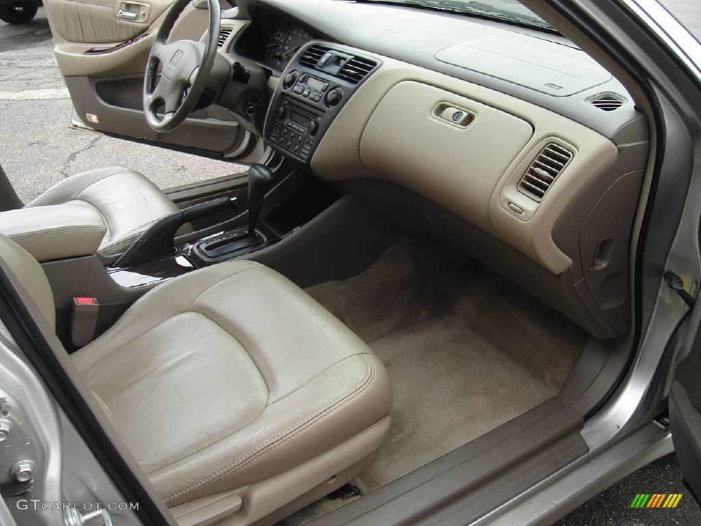 1998 Accord EX V6 Sedan - Regent Silver Pearl / Ivory photo #20