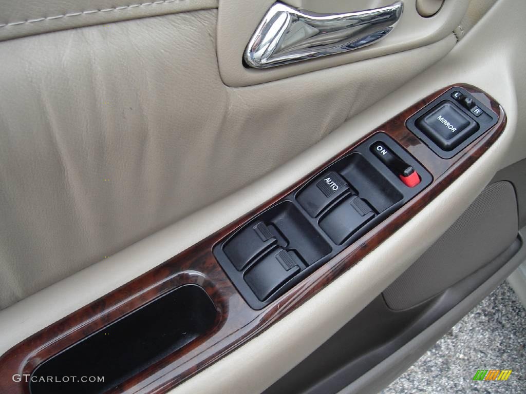 1998 Accord EX V6 Sedan - Regent Silver Pearl / Ivory photo #23