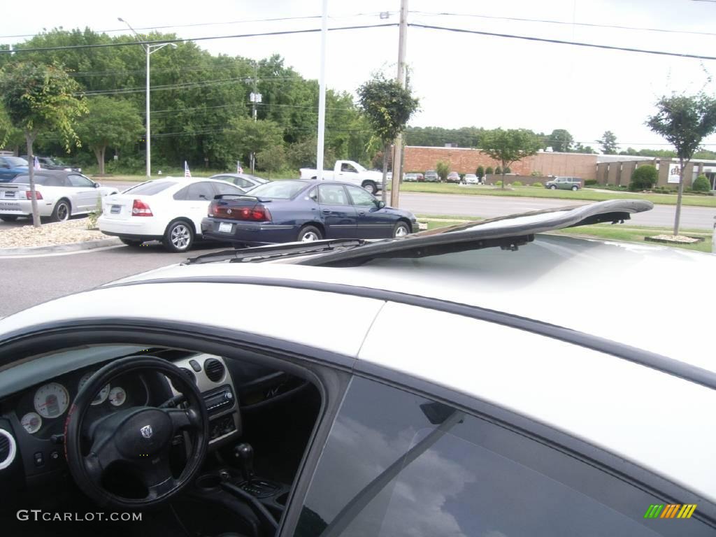 2003 Stratus R/T Coupe - Satin White Pearl / Black photo #13