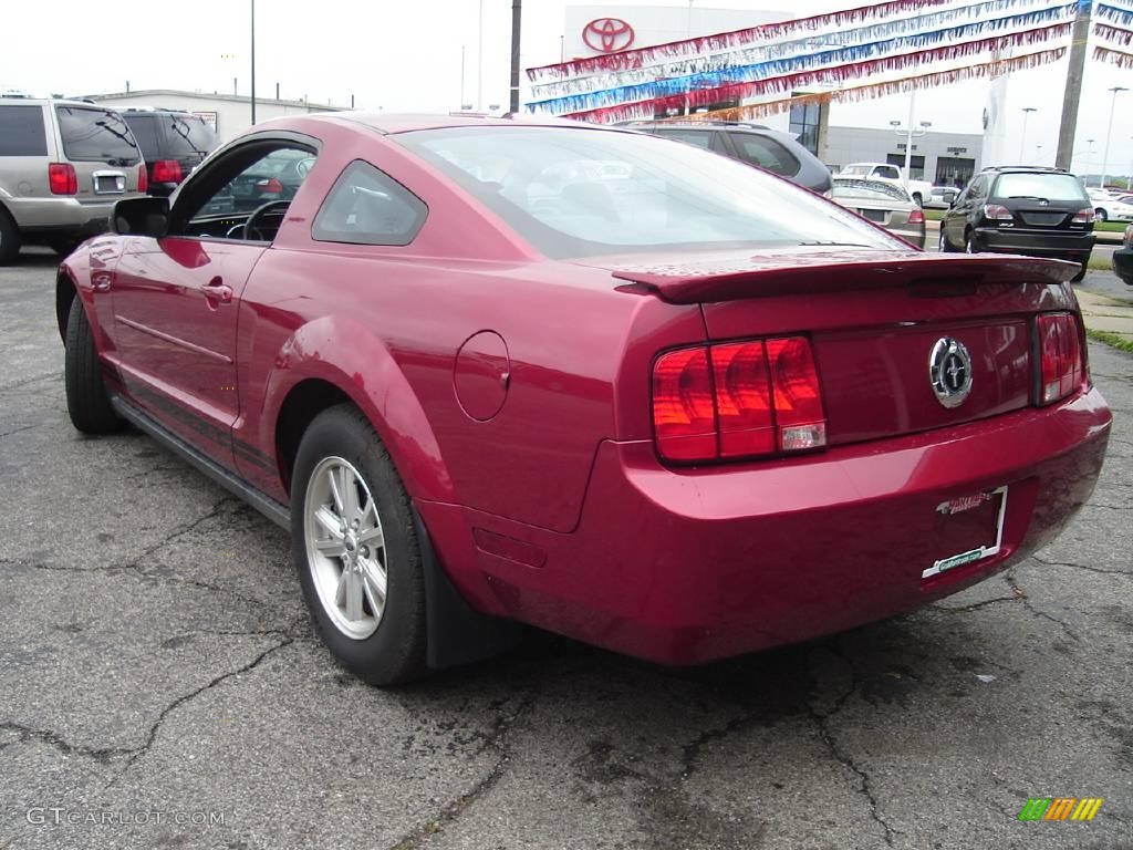 2007 Mustang V6 Premium Coupe - Redfire Metallic / Dark Charcoal photo #3