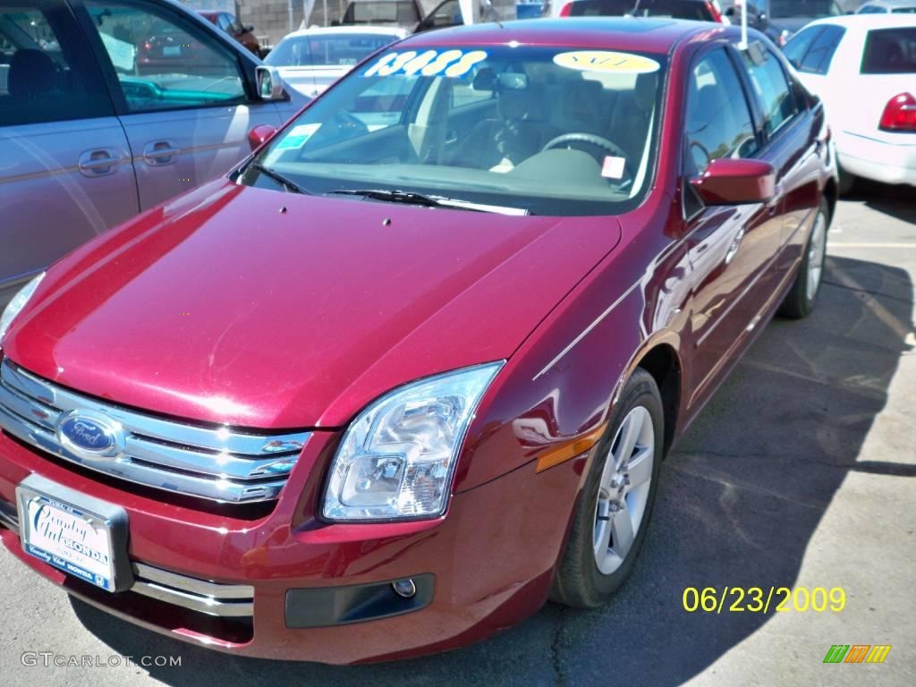 2007 Fusion SE - Redfire Metallic / Light Stone photo #1