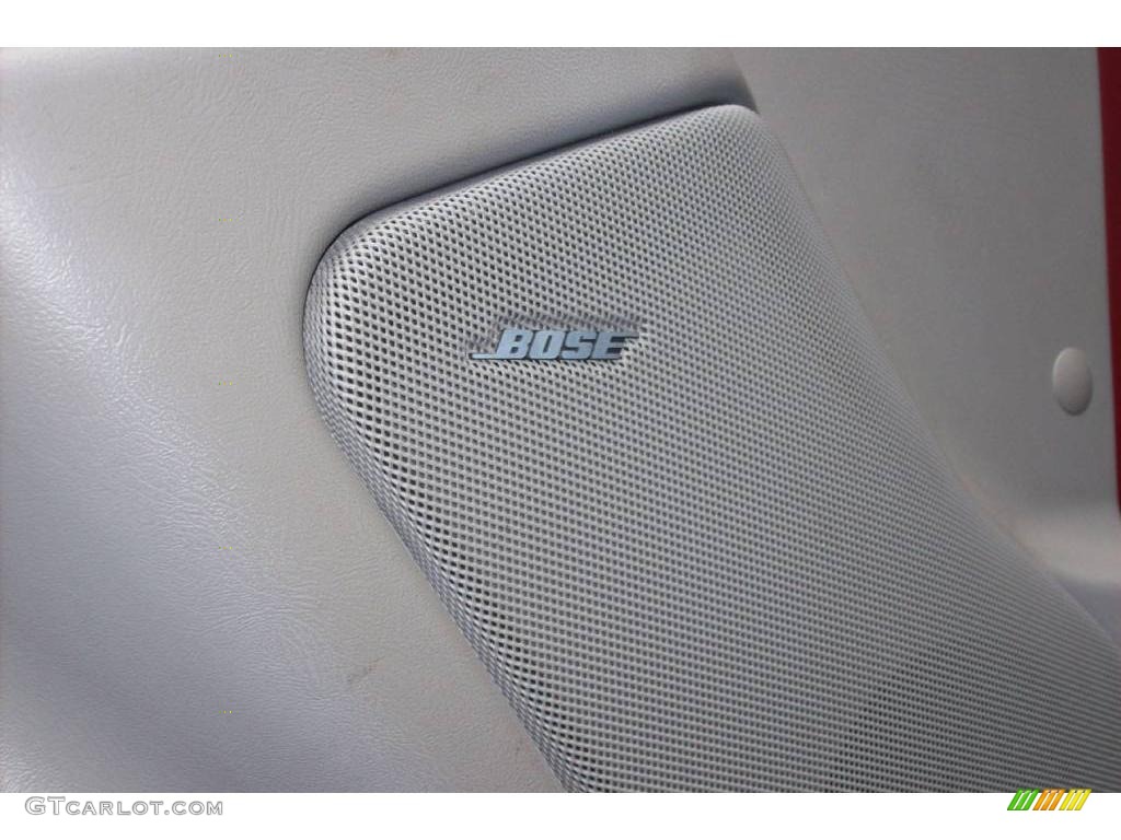 2005 Avalanche LT 4x4 - Sport Red Metallic / Gray/Dark Charcoal photo #18