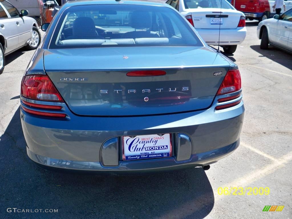 2006 Stratus SXT Sedan - Satin Jade Pearlcoat / Dark Slate Grey photo #3