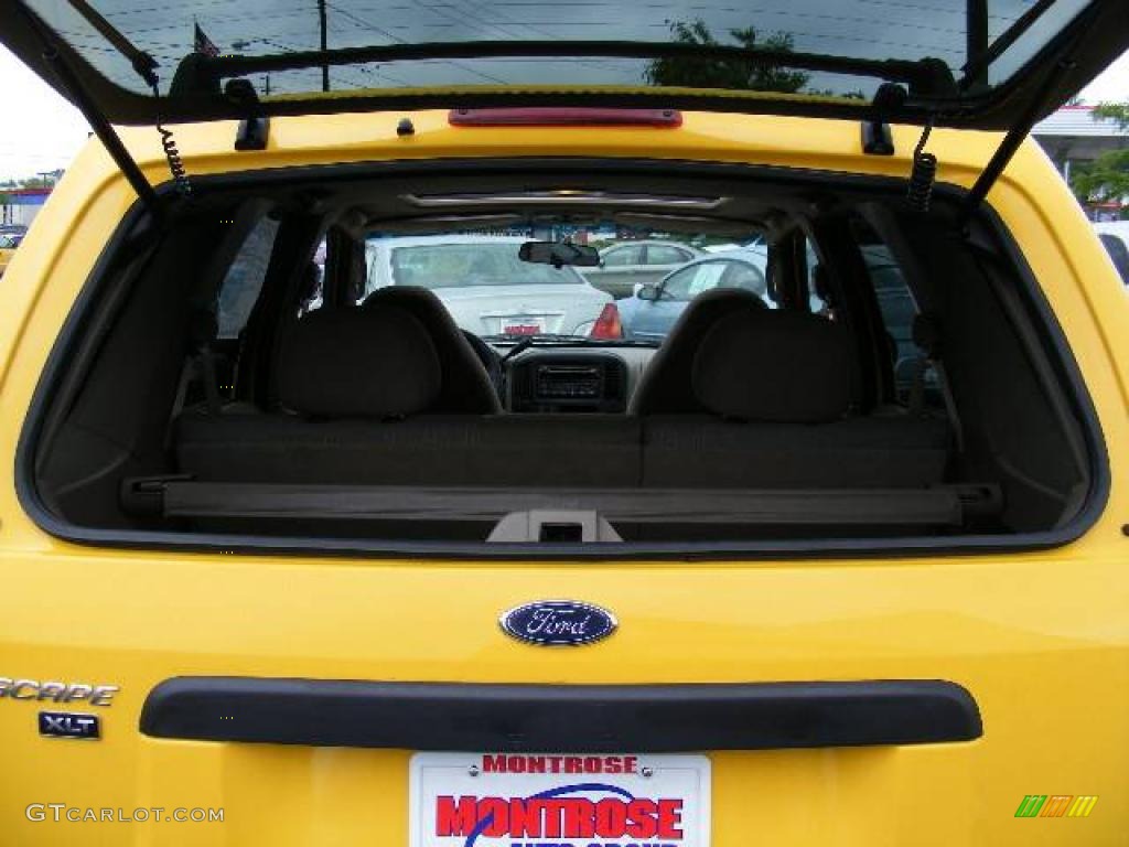 2001 Escape XLT V6 4WD - Chrome Yellow Metallic / Medium Parchment Beige photo #24