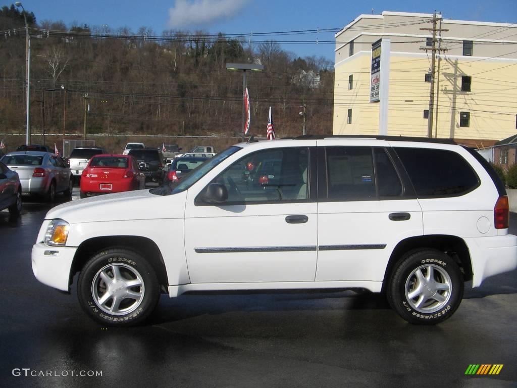 2007 Envoy SLE 4x4 - Summit White / Light Gray photo #3