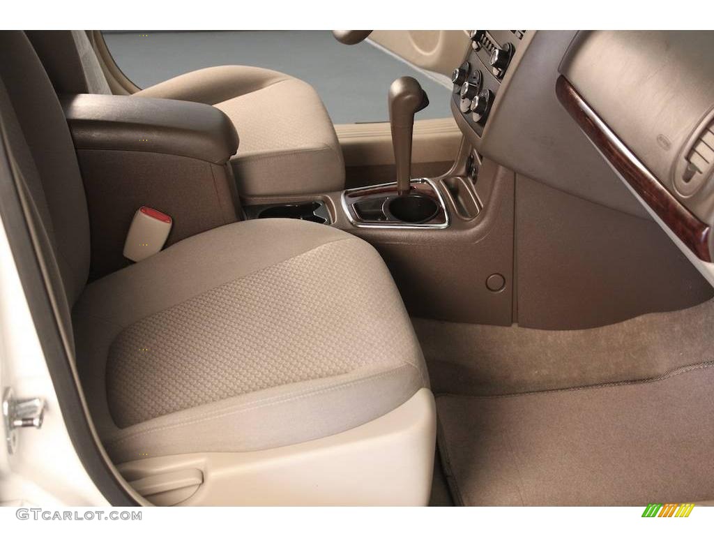 2008 Malibu Classic LS Sedan - White / Cocoa/Cashmere Beige photo #4