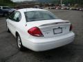 2005 Vibrant White Ford Taurus SE  photo #5