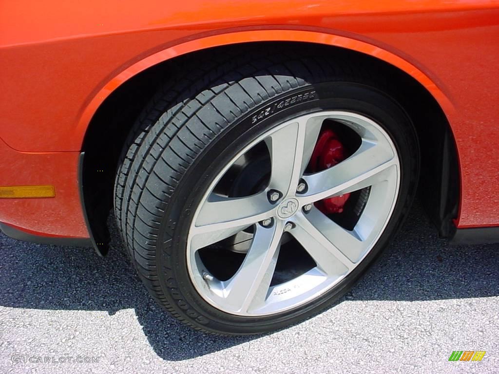 2009 Challenger SRT8 - HEMI Orange / Dark Slate Gray photo #24