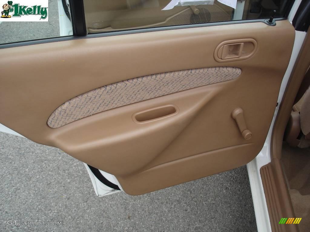 1997 Escort LX Sedan - White / Tan photo #10