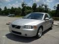 Silver Metallic - S60 2.5T Photo No. 7