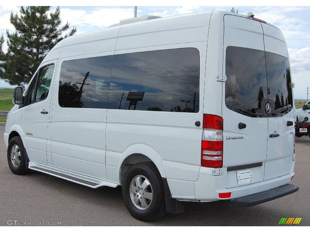 2007 Sprinter Van 2500 High Roof Passenger Executive - Arctic White / Executive Parchment photo #5