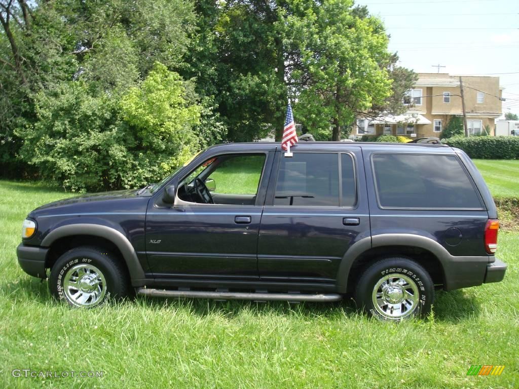 1999 Explorer XLS 4x4 - Deep Wedgewood Blue Metallic / Medium Graphite Grey photo #10