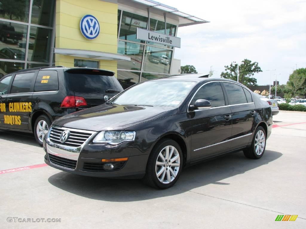 2006 Passat 3.6 Sedan - Mocha Brown / Latte Macchiato photo #1