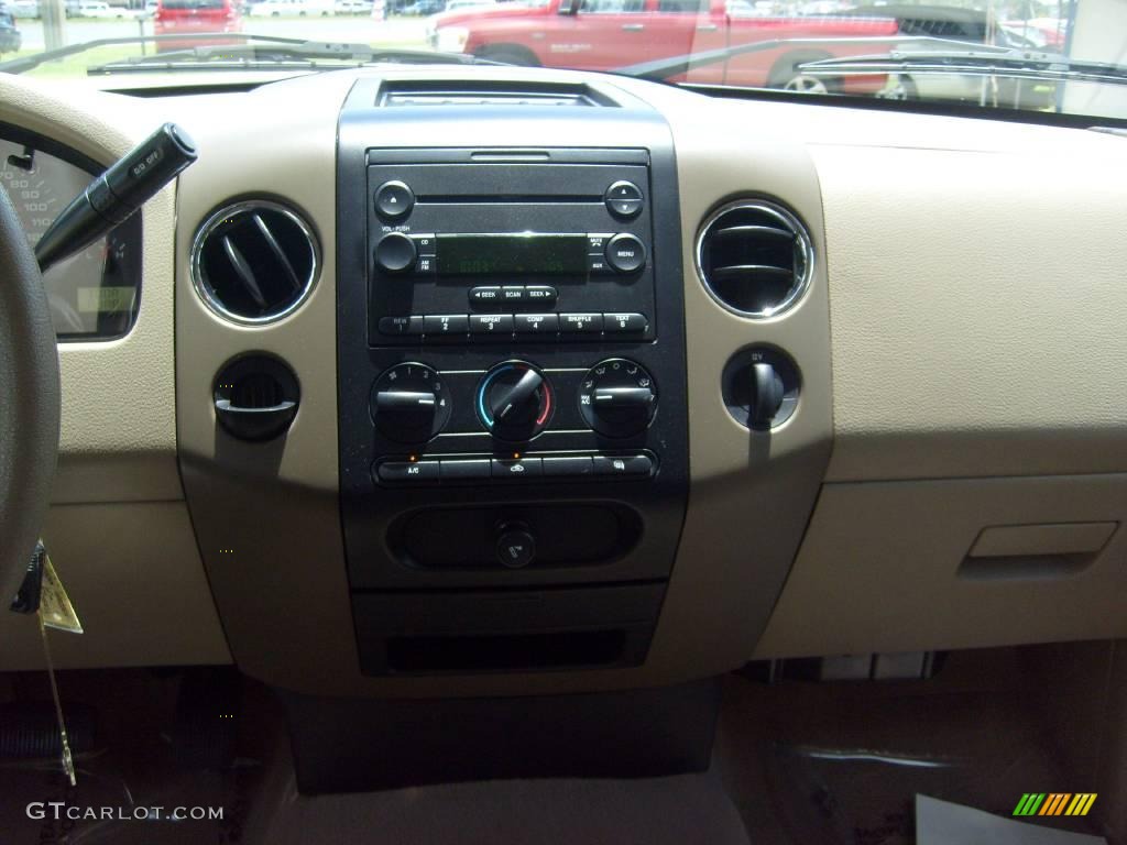 2005 F150 XLT SuperCrew - Aspen Green Metallic / Tan photo #22