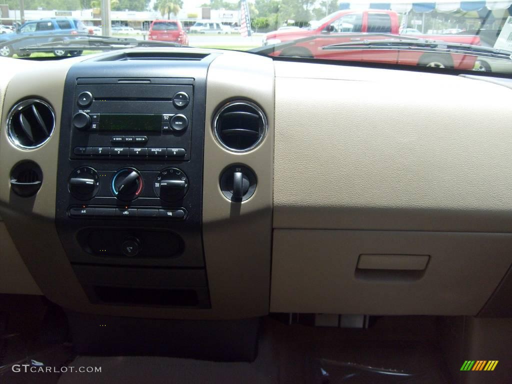 2005 F150 XLT SuperCrew - Aspen Green Metallic / Tan photo #25