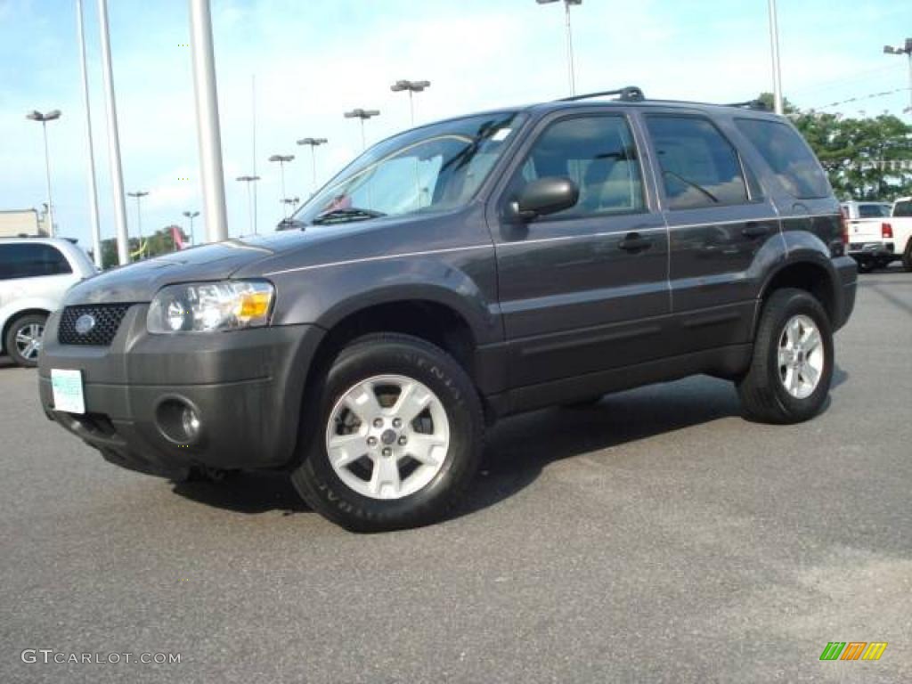 2006 Escape XLT V6 - Dark Shadow Grey Metallic / Medium/Dark Flint photo #2