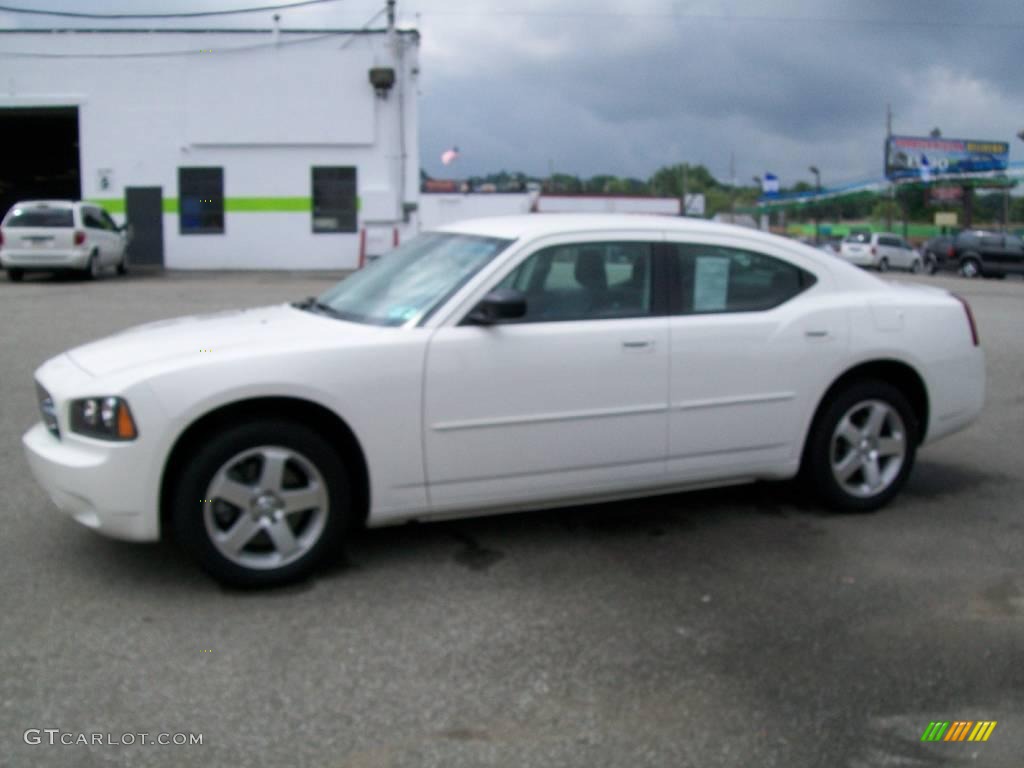 2008 Charger SXT AWD - Stone White / Dark Slate Gray photo #2