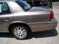 2004 Arizona Beige Metallic Ford Crown Victoria LX  photo #22