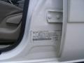 Natural White - RAV4 4WD Photo No. 17