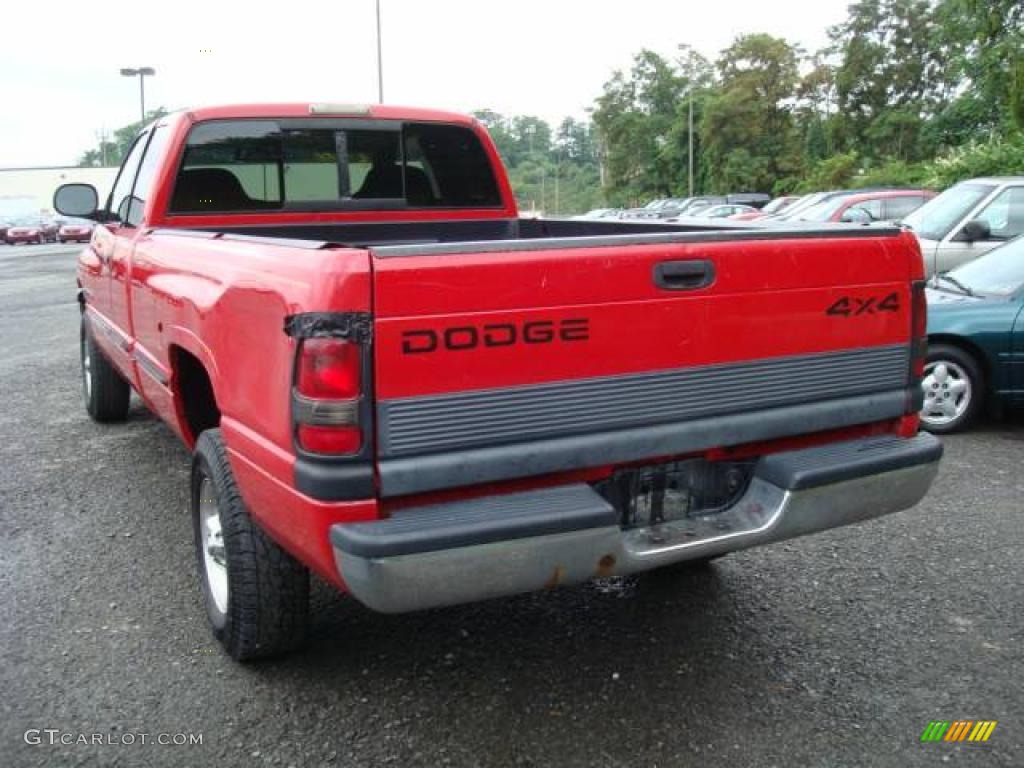 1998 Ram 1500 Laramie SLT Extended Cab 4x4 - Flame Red / Beige photo #4