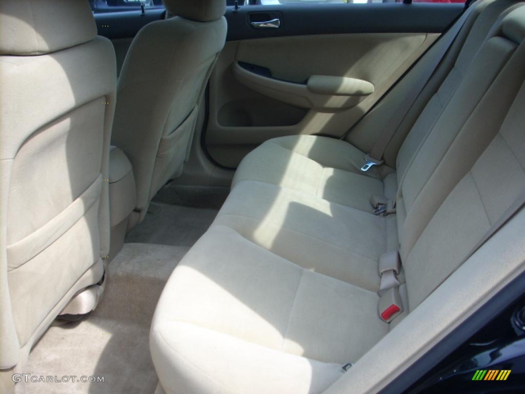2006 Accord LX V6 Sedan - Nighthawk Black Pearl / Gray photo #13