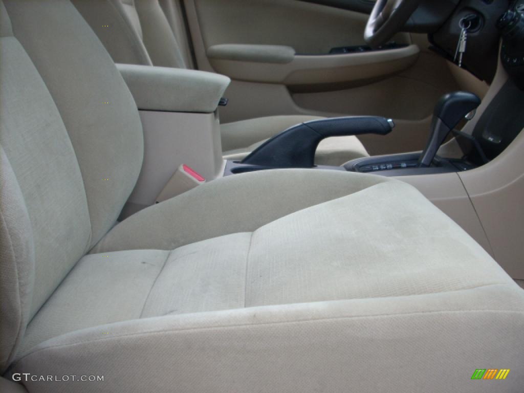 2006 Accord LX V6 Sedan - Nighthawk Black Pearl / Gray photo #20