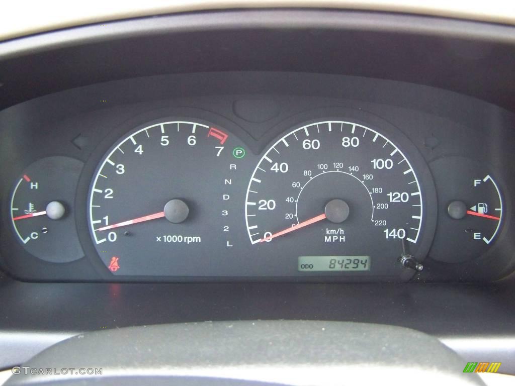 2003 Elantra GLS Sedan - Platinum Green Metallic / Beige photo #14