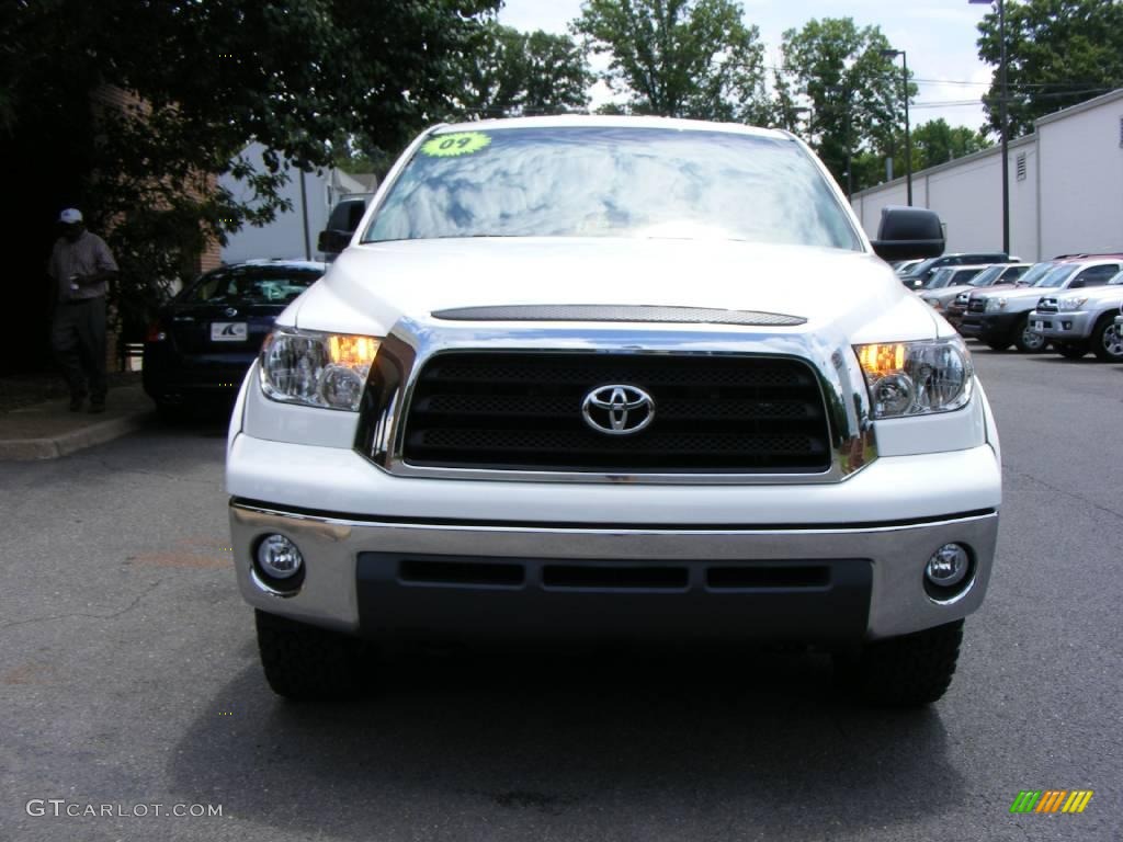 2009 Tundra X-SP Double Cab 4x4 - Super White / Red Rock photo #17