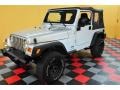 Bright Silver Metallic - Wrangler SE 4x4 Photo No. 3