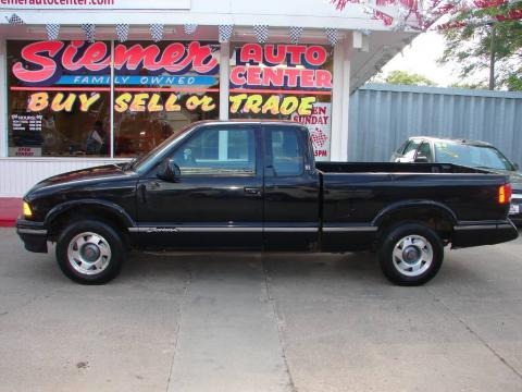 1996 GMC Sonoma SLS Extended Cab Data, Info and Specs