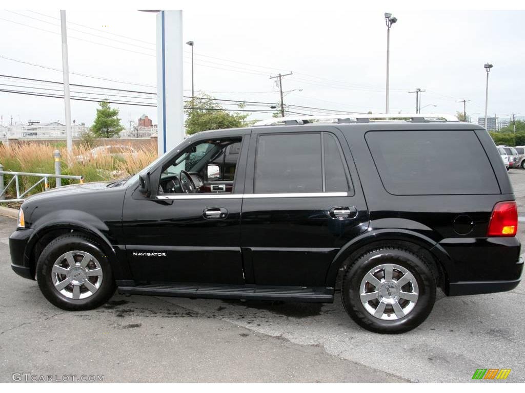 2006 Navigator Luxury 4x4 - Black / Charcoal Black photo #11