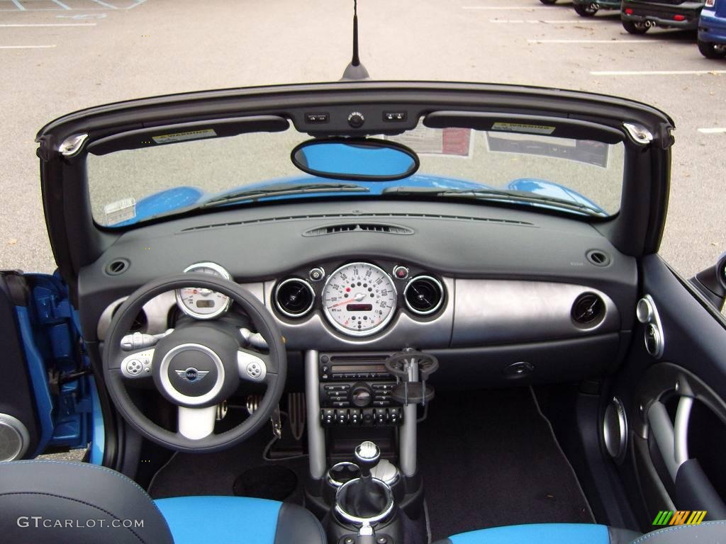 2008 Cooper S Convertible - Laser Blue Metallic / Blue/Carbon Black photo #10