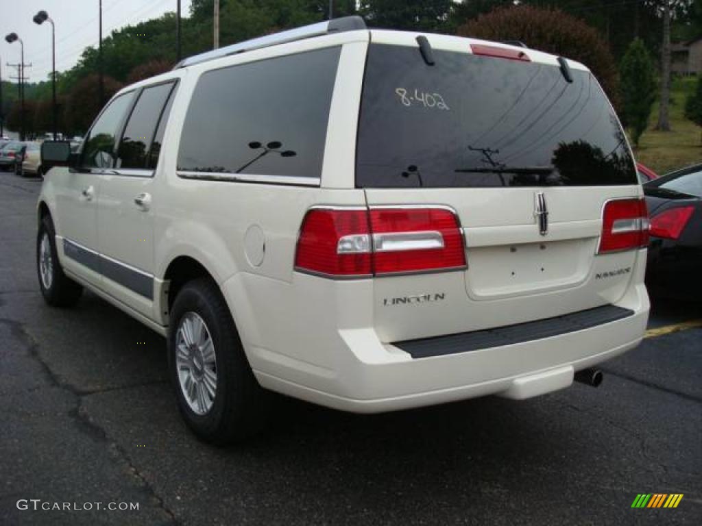 2007 Navigator L Luxury 4x4 - White Chocolate Tri-Coat / Camel photo #2