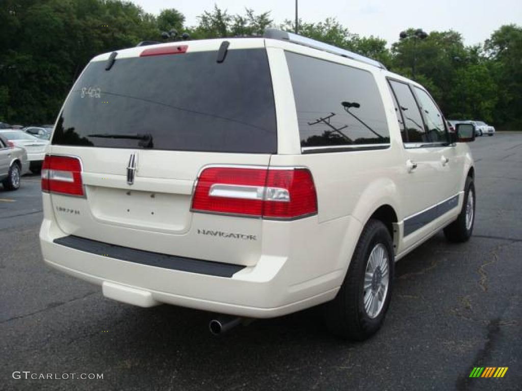 2007 Navigator L Luxury 4x4 - White Chocolate Tri-Coat / Camel photo #4