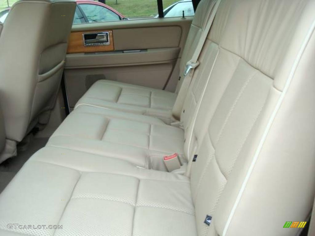 2007 Navigator L Luxury 4x4 - White Chocolate Tri-Coat / Camel photo #9