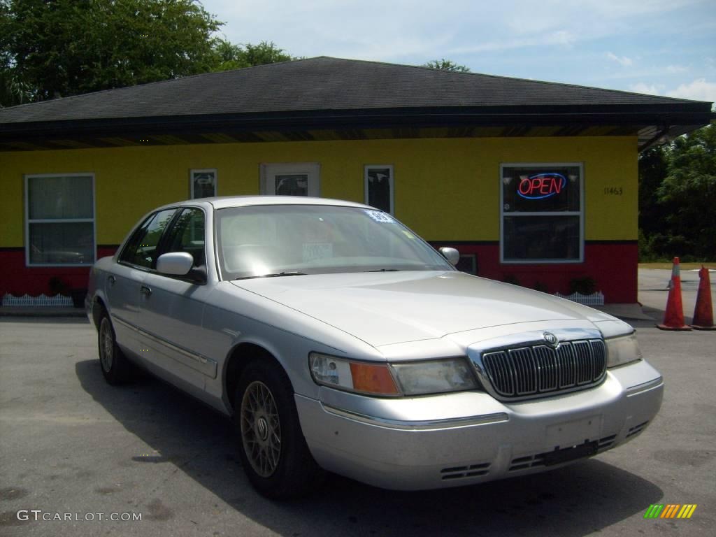 1999 Grand Marquis GS - Silver Frost Metallic / Light Graphite photo #1