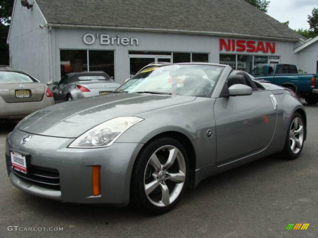 Silverstone Metallic Nissan 350Z