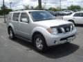 2007 Silver Lightning Nissan Pathfinder SE  photo #7