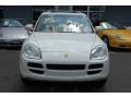 Sand White - Cayenne Tiptronic Photo No. 3