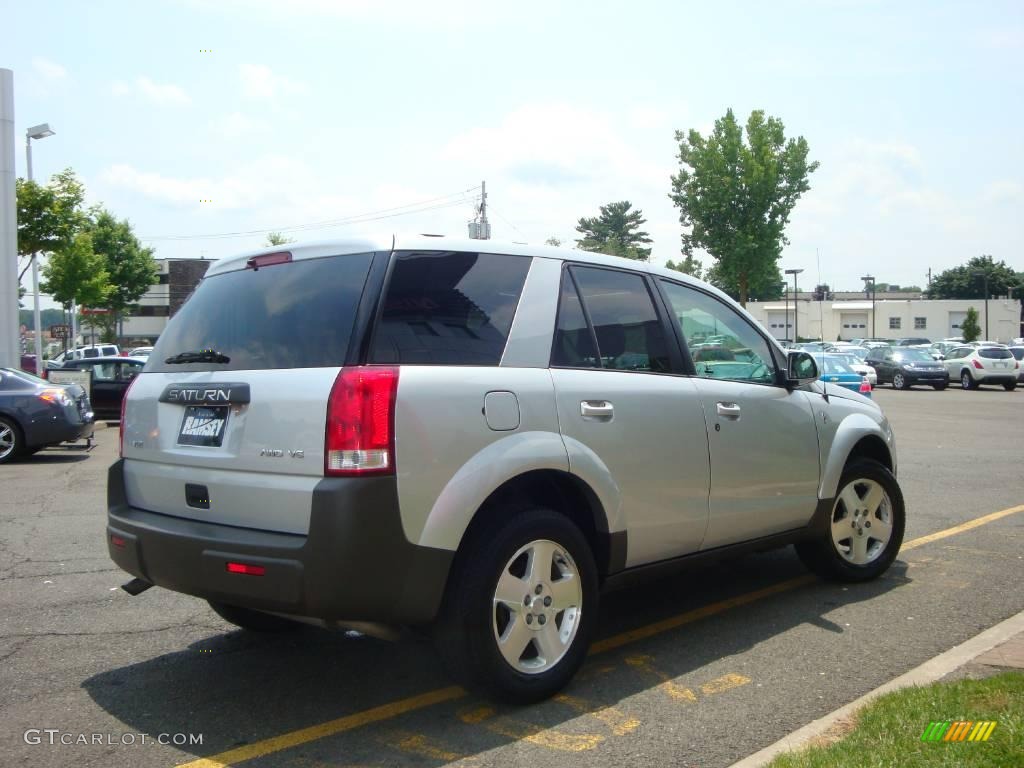 2005 VUE V6 AWD - Silver Nickel / Gray photo #10