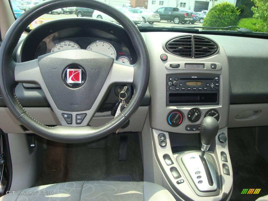 2005 VUE V6 AWD - Silver Nickel / Gray photo #31