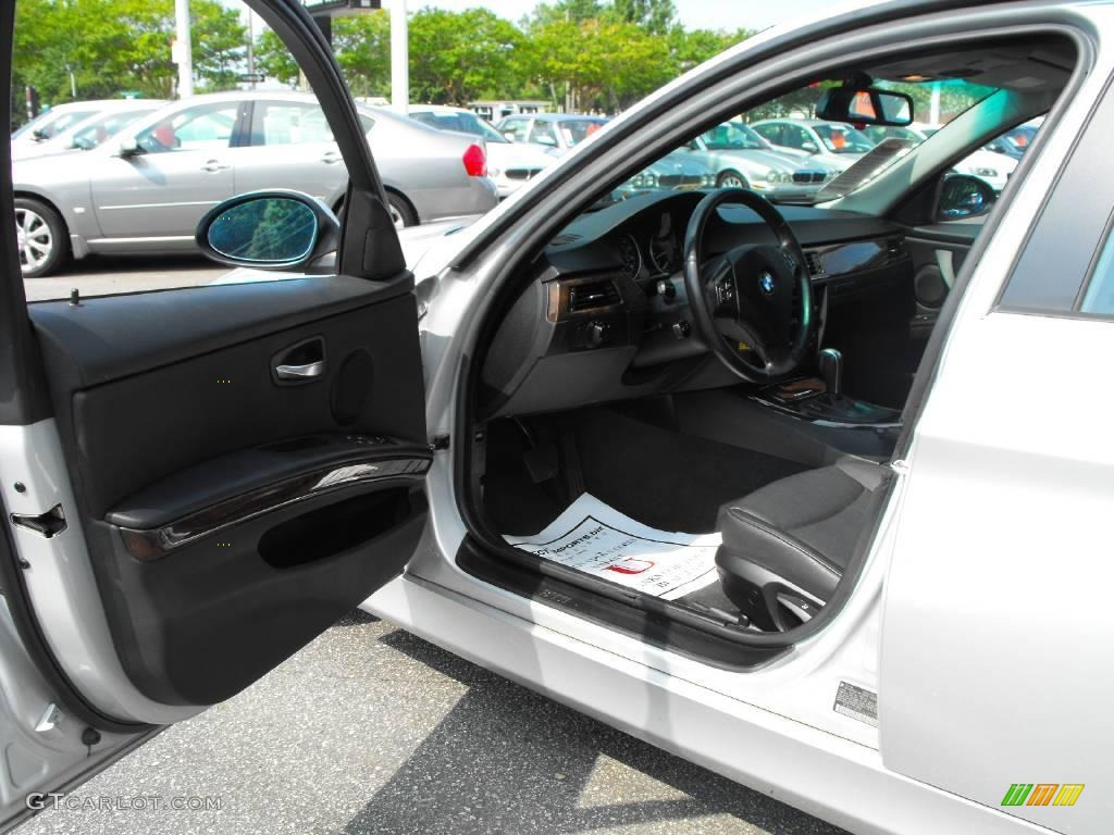 2006 3 Series 325i Sedan - Titanium Silver Metallic / Black photo #17