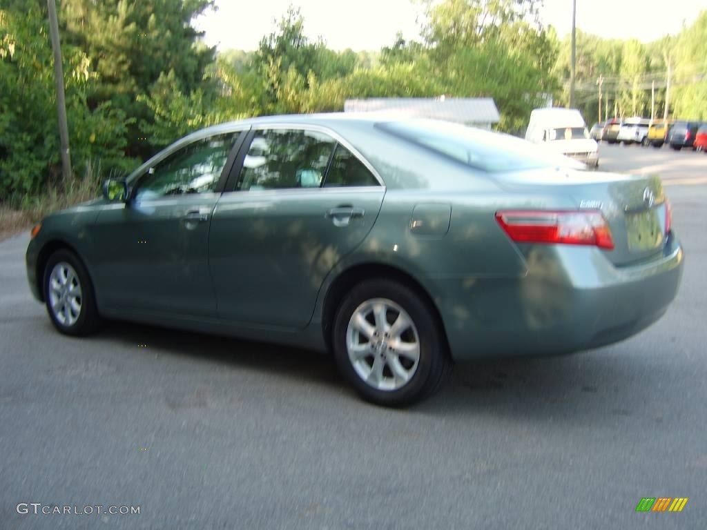 2007 Camry LE - Aloe Green Metallic / Bisque photo #1