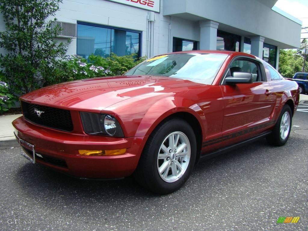 2007 Mustang V6 Deluxe Coupe - Redfire Metallic / Light Graphite photo #2