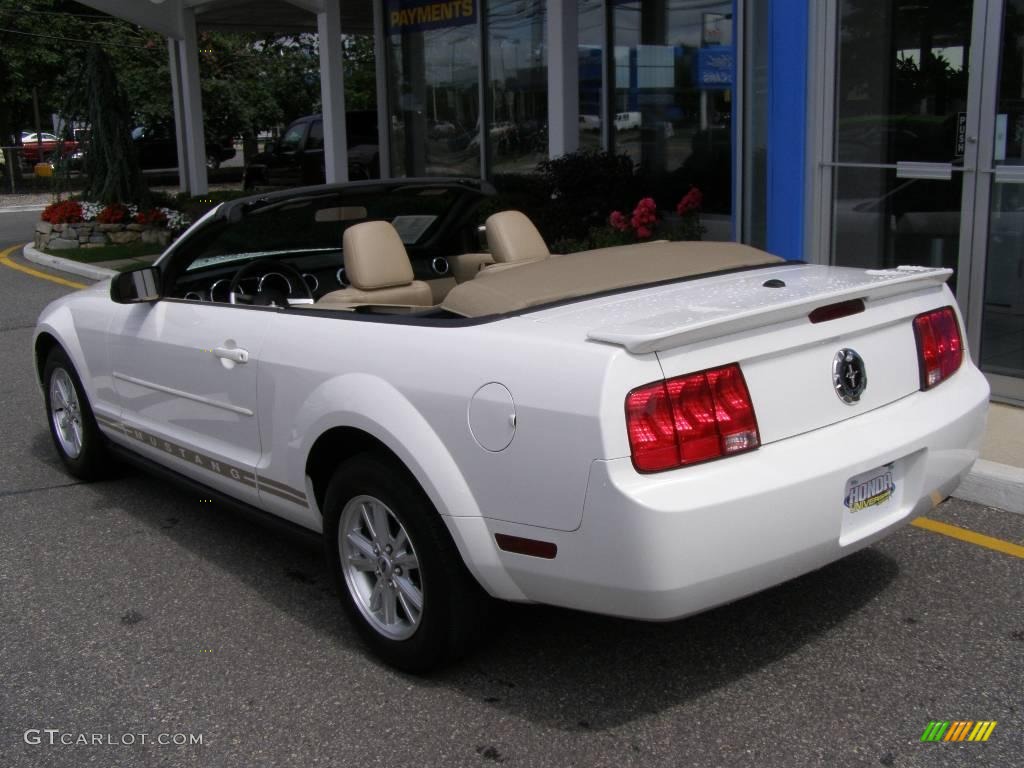 2007 Mustang V6 Deluxe Convertible - Performance White / Medium Parchment photo #4