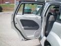 Bright Silver Metallic - Caliber SXT Photo No. 11