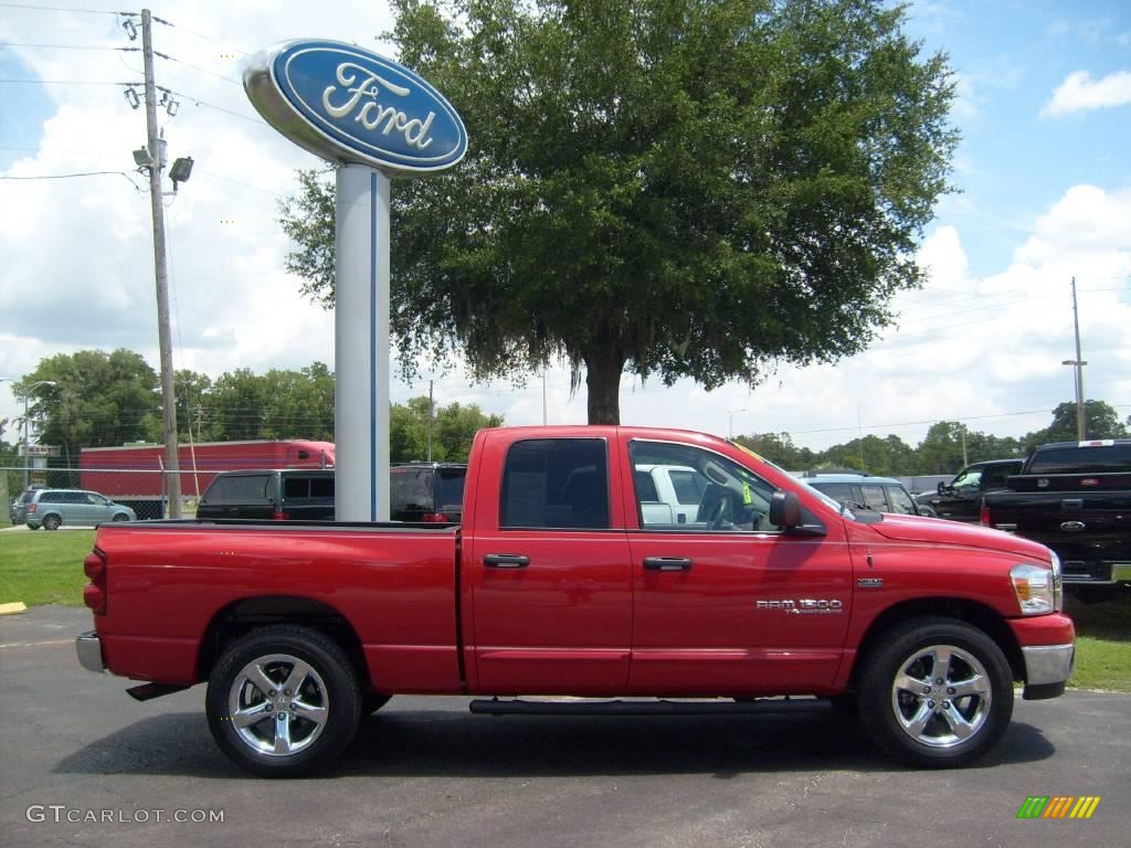 2007 Ram 1500 Thunder Road Quad Cab - Flame Red / Medium Slate Gray photo #2